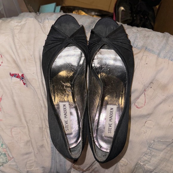 Steve Madden Black high Heels size 7 - Picture 3 of 5